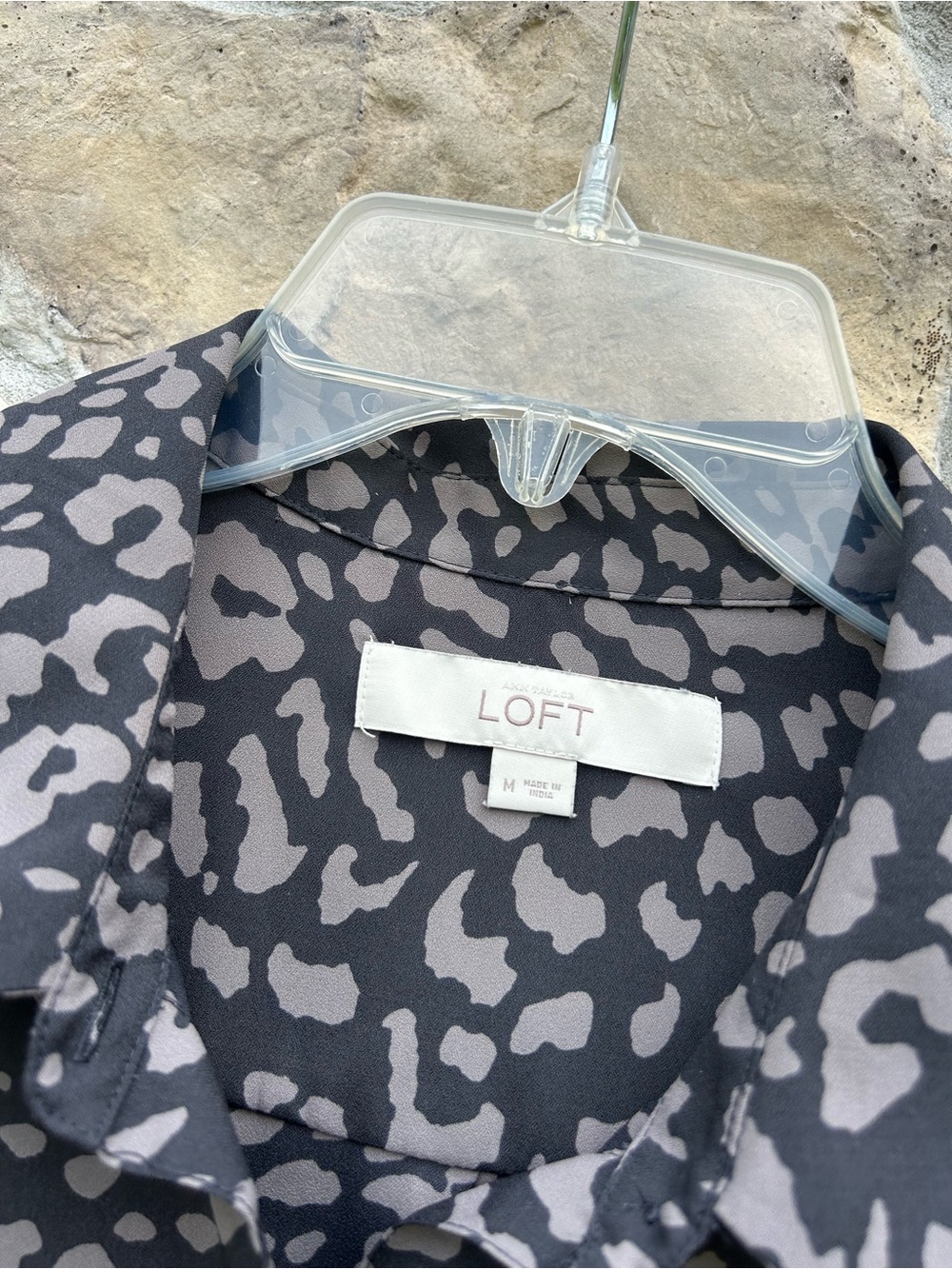 Ann Taylor LOFT Lightweight Shirt Dress Size M Leopard Print Button Up Casual - Picture 4 of 7